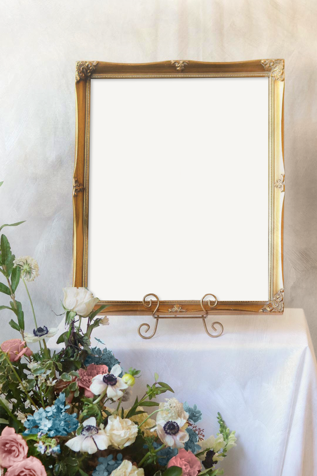 Ornate Gold Frame 16" x 20" | RENTAL