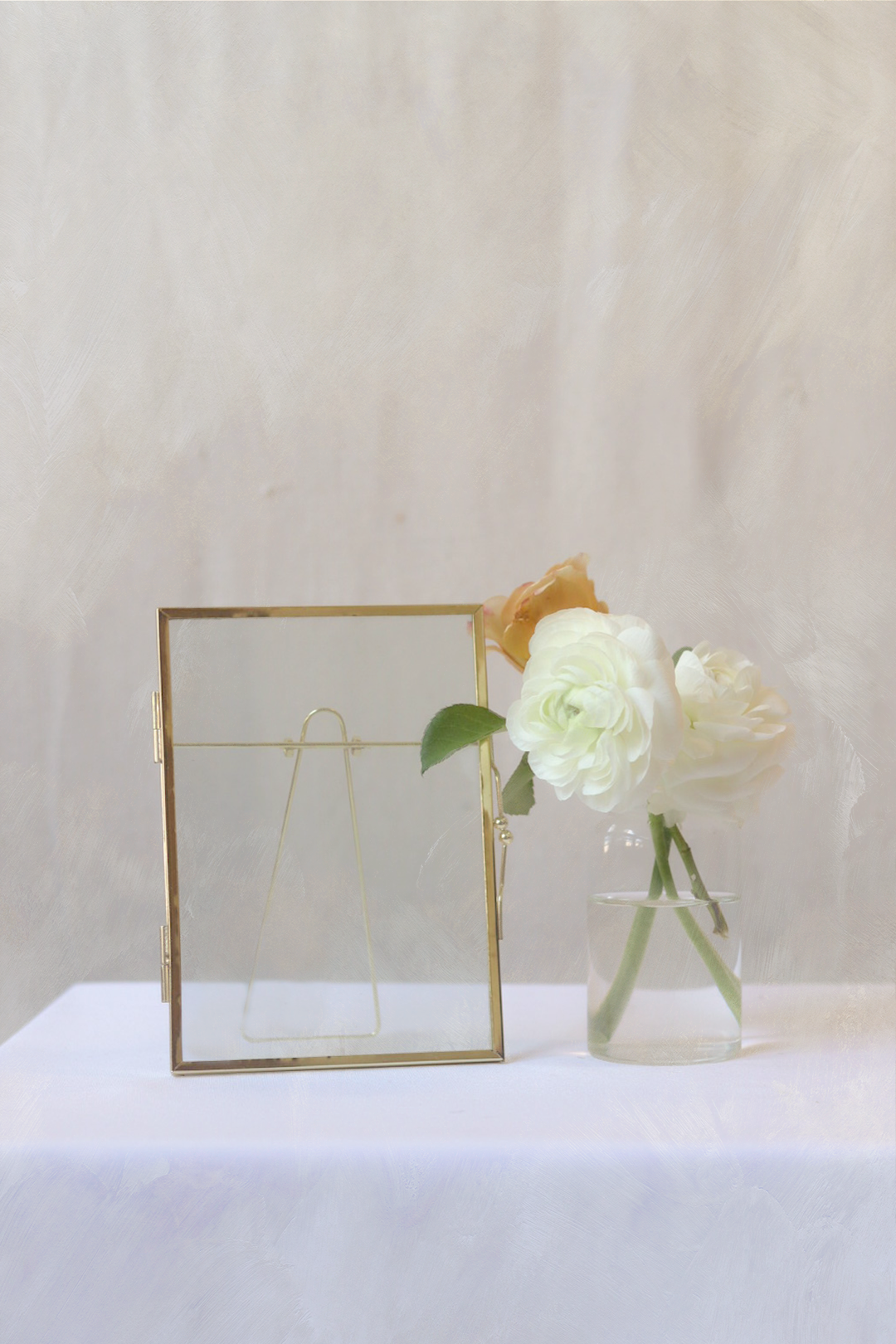 Pressed Glass Frames 5"x7" | RENTAL