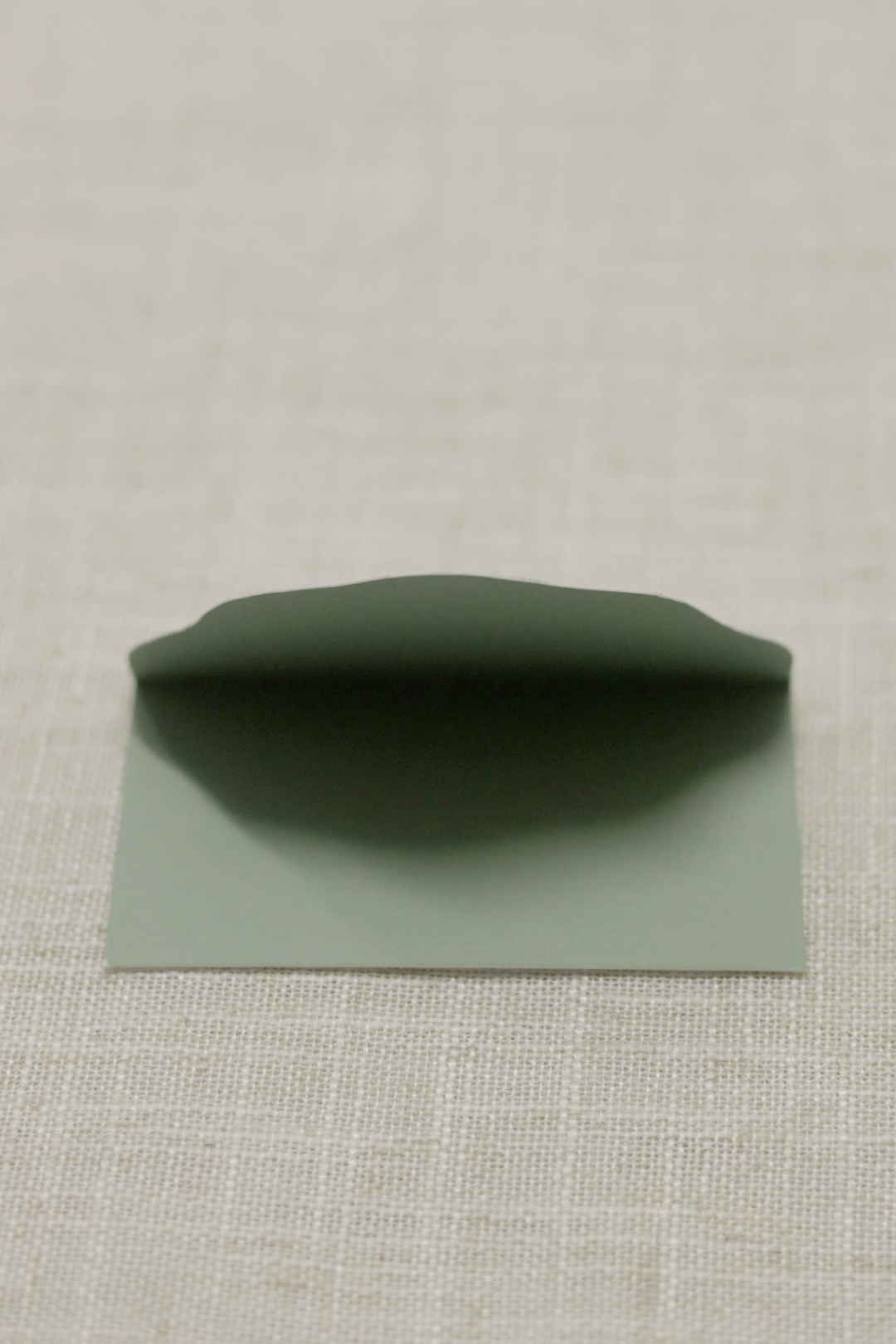 Scalloped Tented | Seating Cards